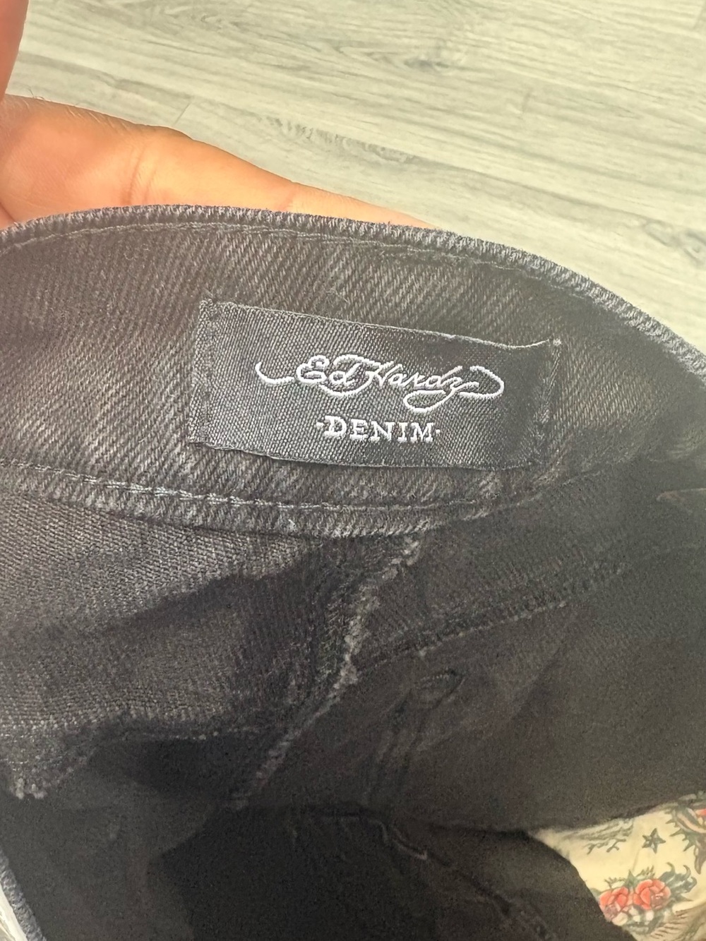 Ed Hardy Black Denim Shorts with White Script and Multicolor Skull - Picture 5 of 7